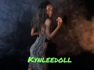 kynleedoll Gros Seins