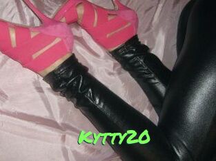 kytty20 Gros Seins