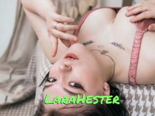 LaraHester Gros Seins