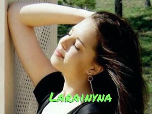 Larainyna Gros Seins