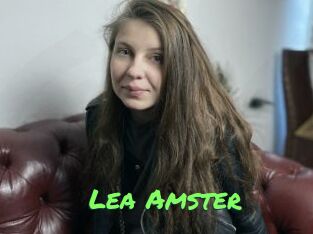 Lea_Amster Gros Seins