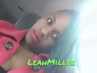 Leah_Miller Gros Seins