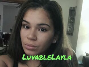 LuvableLayla Gros Seins