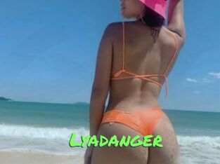 Lyadanger Gros Seins