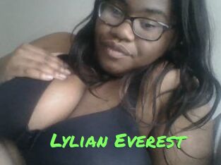 Lylian_Everest Gros Seins