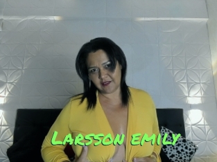 larsson_emily Gros Seins