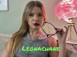 leonachane Gros Seins
