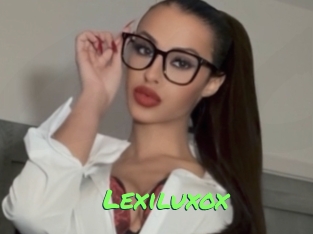 lexiluxox Gros Seins