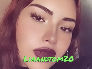 liaandtom20 Gros Seins
