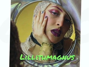 lillithmagnus Gros Seins