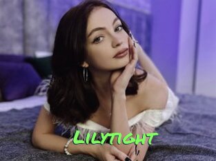 lilytight Gros Seins