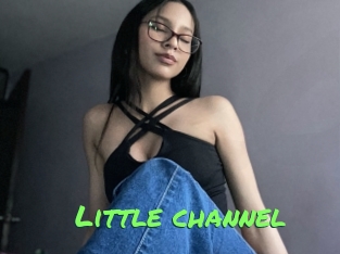 little_channel Gros Seins