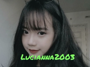 lucianna2003 Gros Seins