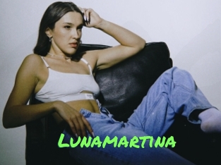 lunamartina Gros Seins