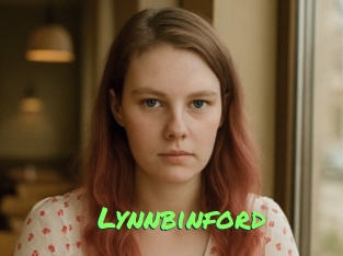 lynnbinford Gros Seins
