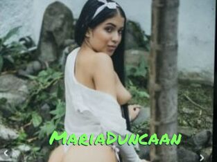 MariaDuncaan Gros Seins