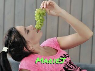MarieJ Gros Seins