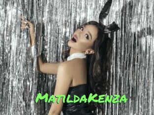 MatildaKenza Gros Seins
