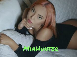 MiaHunter Gros Seins