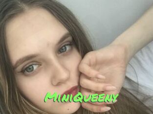 MiniQueeny Gros Seins