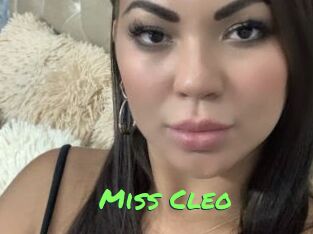 Miss_Cleo Gros Seins