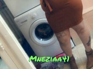 Mneziaa41