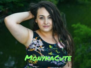 MonykaCute