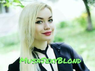 MusaSexyBlond