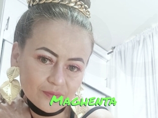 maghenta Gros Seins