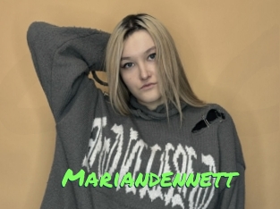 mariandennett Gros Seins