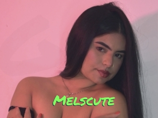 melscute Gros Seins