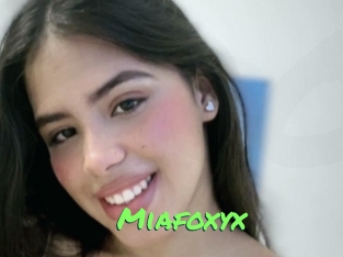 Miafoxyx