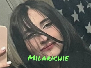 milarichie Gros Seins