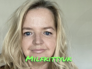 milfkittyuk Gros Seins