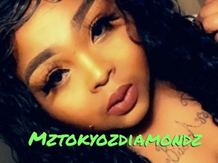 mztokyozdiamondz Gros Seins