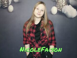 NicoleFaison Gros Seins