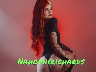 nahomiirichards Gros Seins