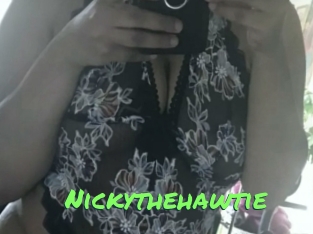 nickythehawtie Gros Seins