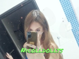 nicolldollts Gros Seins