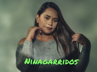 ninagarridos Gros Seins