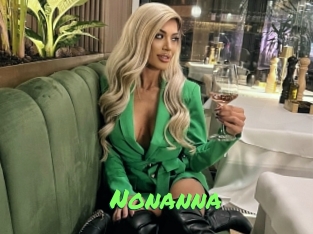 nonanna Gros Seins