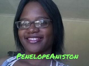 Penelope_Aniston Gros Seins