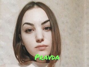Pravda Gros Seins