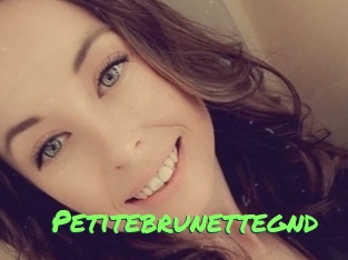 petitebrunettegnd Gros Seins