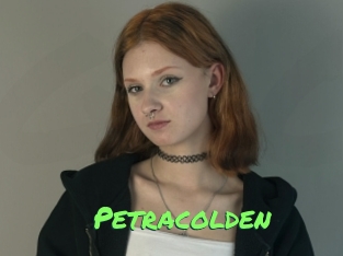 petracolden Gros Seins