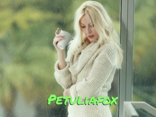 Petuliafox