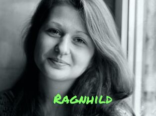 Ragnhild Gros Seins