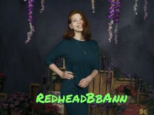 RedheadBbAnn Gros Seins