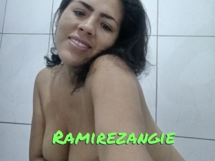ramirezangie Gros Seins