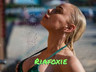riafoxie Gros Seins